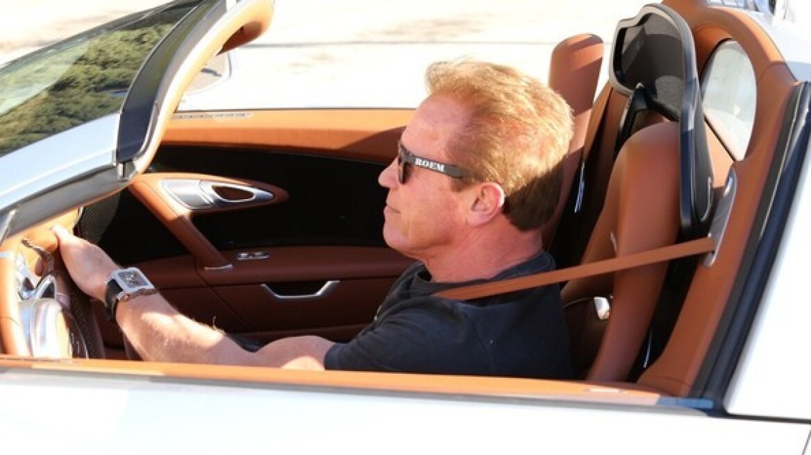 Arnold Schwarzenegger: Βόλτα με το 2 εκατομ. δολαρίων αυτοκίνητό του