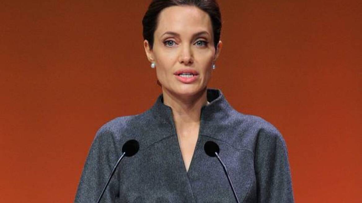 Αντζελίνα Τζολί: Εγκαινίασε κέντρο κατά της σεξουαλικής βίας στις γυναίκες
