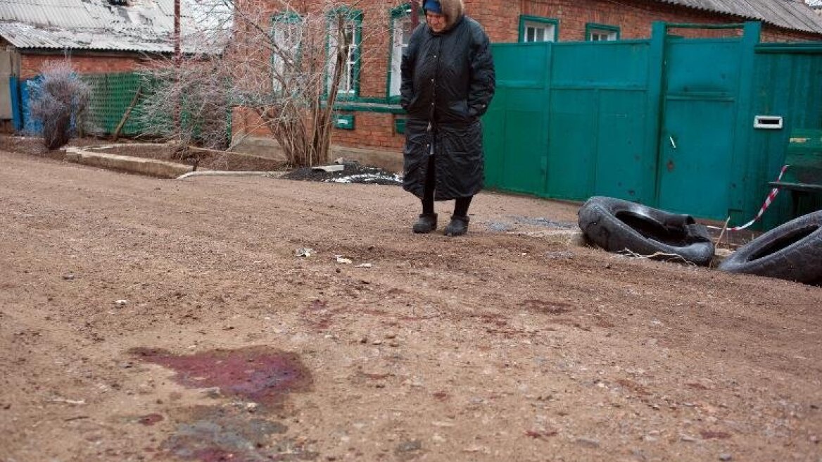 Ουκρανία: Δύο νεκροί από βομβαρδισμό στο κέντρο του Ντονέτσκ