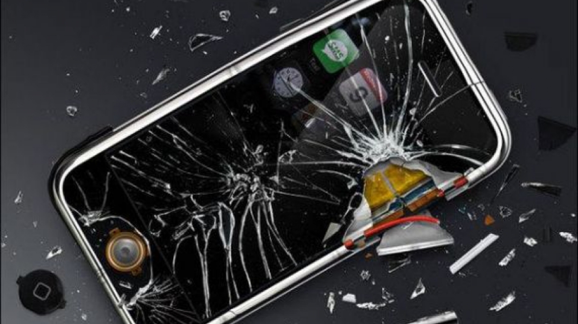Πώς να φτιάξετε το σπασμένο σας iPhone ή Samsung χωρίς βγείτε απ' το σπίτι