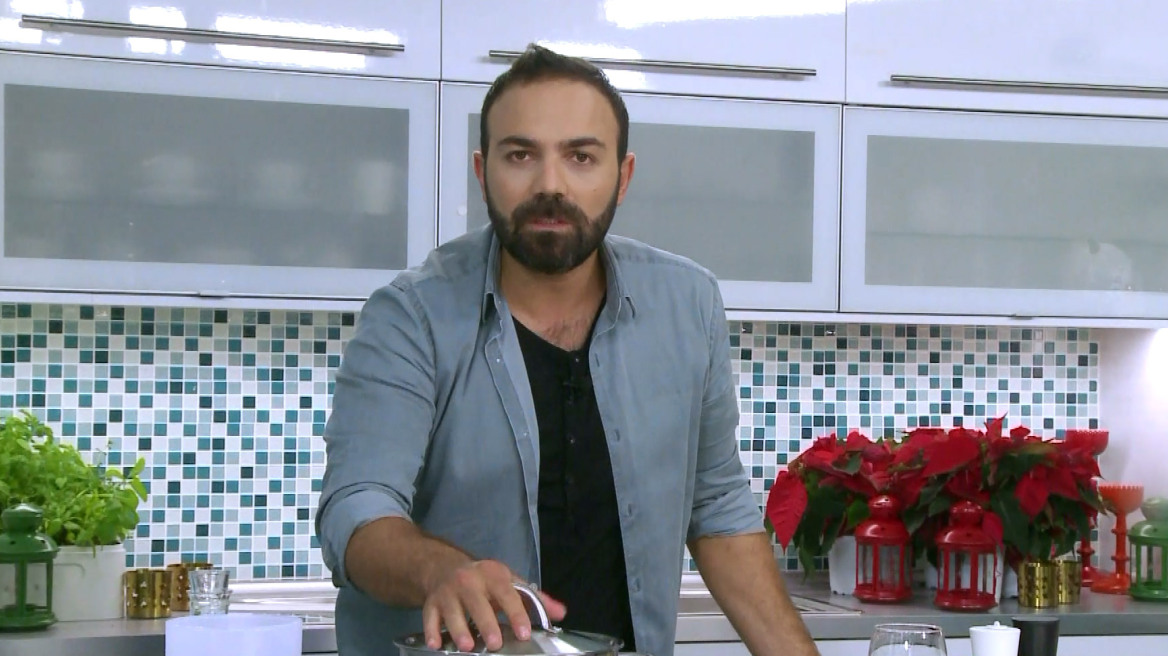 Σούπα σελινόριζας με μήλο