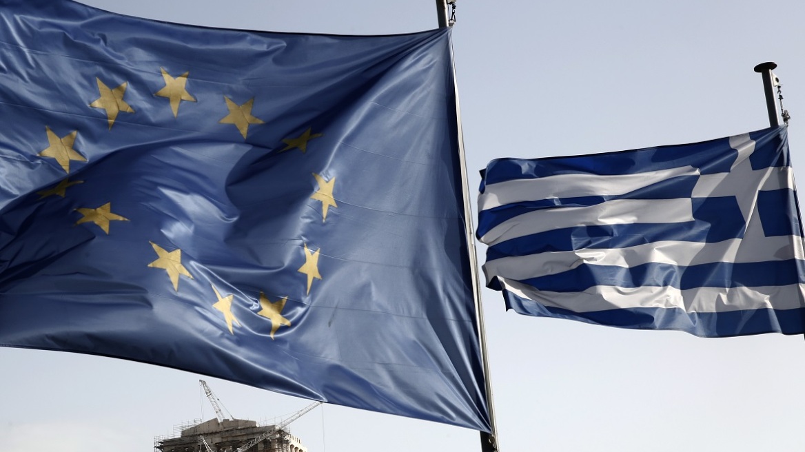 WSJ: Οι πολιτικές συνέπειες της σύγκρουσης Ελλάδας - Γερμανίας