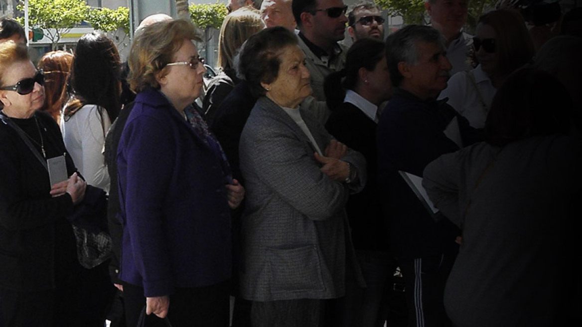 Κλείνουν τα «παράθυρα» για πρόωρες συντάξεις