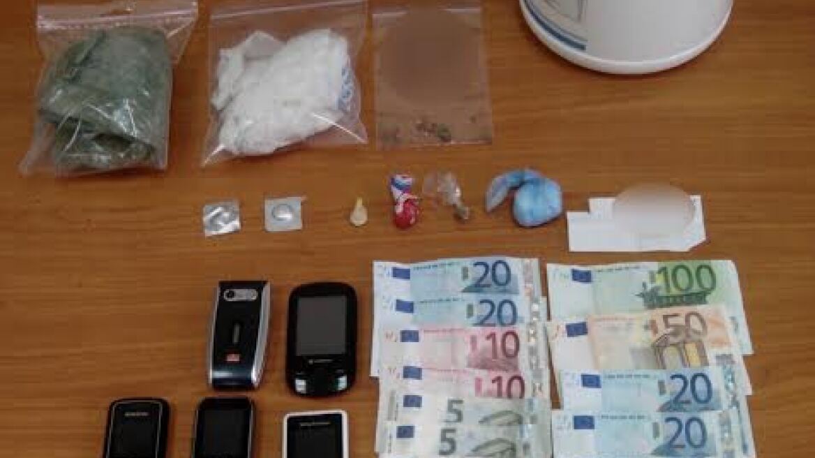 Συλλήψεις για «σκληρά» ναρκωτικά σε Αγρίνιο και Άρτα