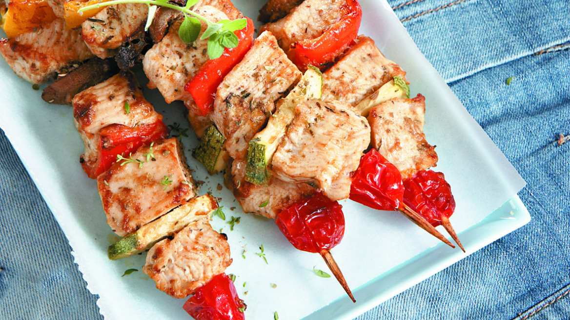 Σουβλάκια με γαλοπούλα και λαχανικά