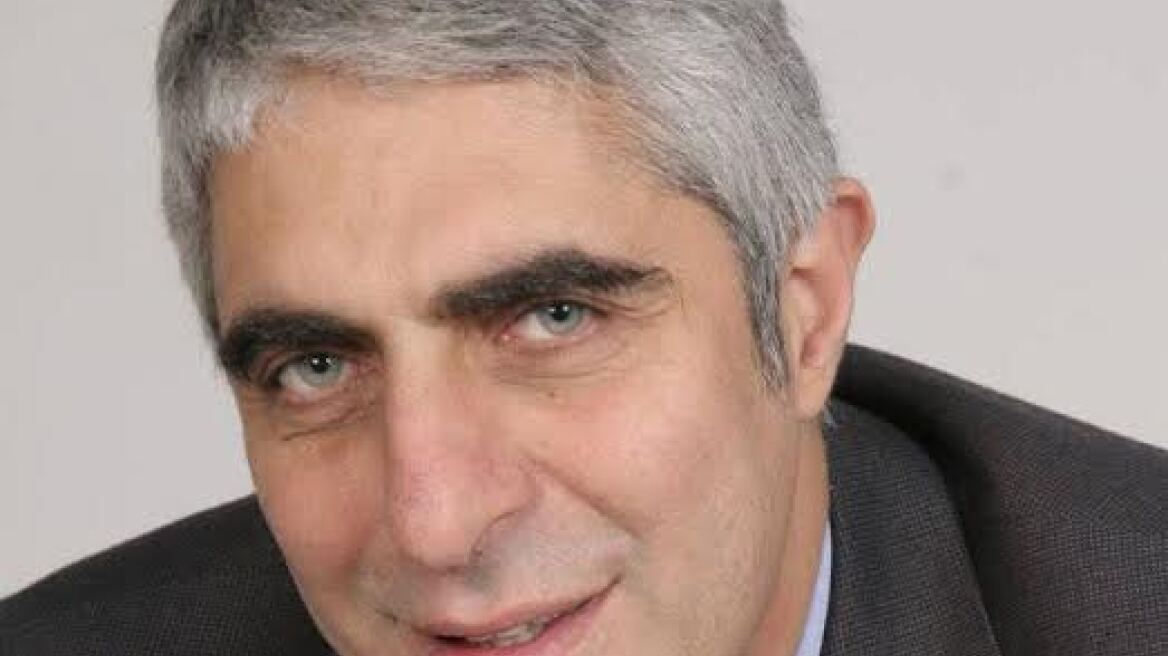 Στο γραφείο του Νίκου Κοτζιά ο ξάδερφος του πρωθυπουργού 