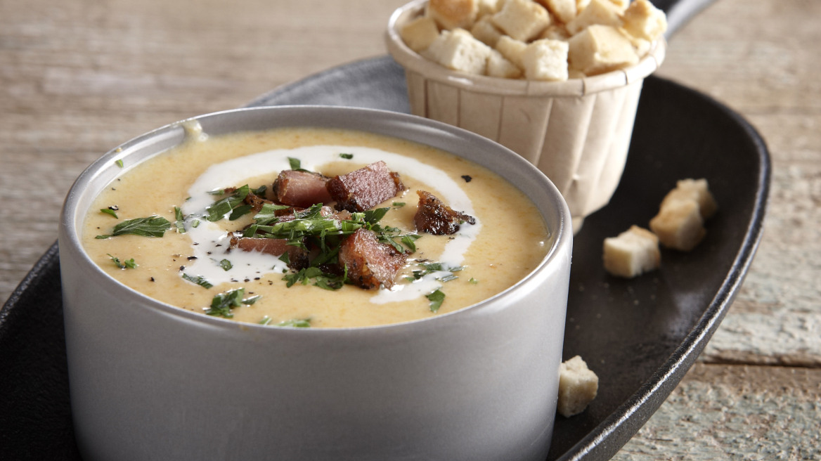 Καροτόσουπα με απάκι Κρήτης