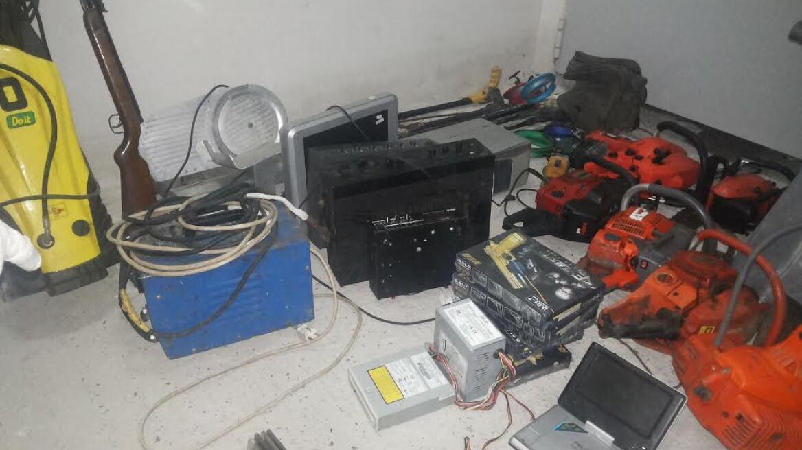 Βρήκαν τα κλοπιμαία, αναζητούν τους ιδιοκτήτες