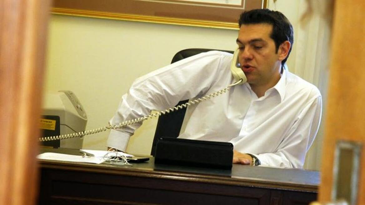 Πρωτοβουλίες Τσίπρα για να ξεκλειδώσει η ρευστότητα