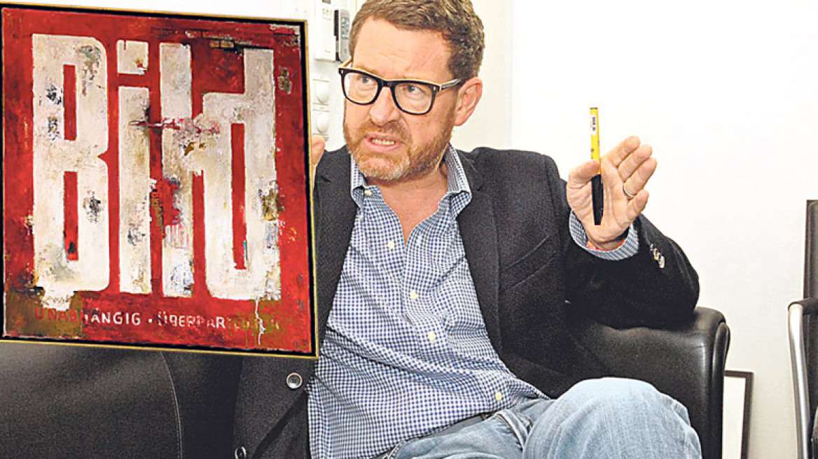 Στη «φωλιά» του Nein: Ο διευθυντής της Bild μας δείχνει την... έξοδο από το ευρώ!