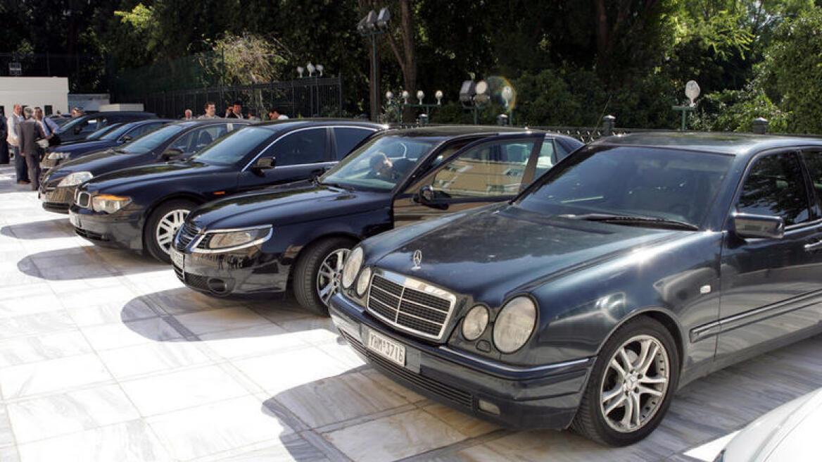 Πόσοι και ποιοι βουλευτές της κυβέρνησης αρνήθηκαν το προνομιακό αυτοκίνητο;