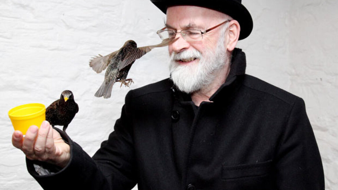 Έφυγε από τη ζωή ο Άγγλος συγγραφέας Τέρι Πράτσετ