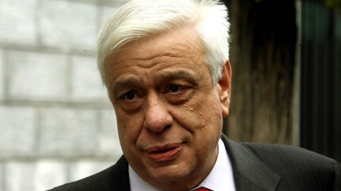 Στο υπ. Εθνικής Άμυνας τη Δευτέρα ο Προκόπης Παυλόπουλος