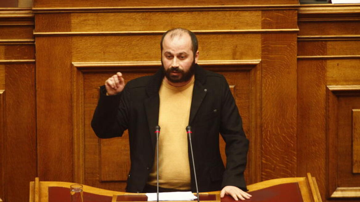 «Ράπισμα» Αυγής σε Διαμαντόπουλο: «Φρένοοοοο!»