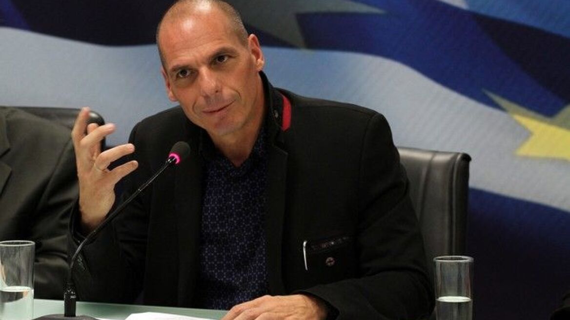 Bild για Βαρουφάκη: Ψεύτης, Ζιντάν και αυτοκαταστροφικός