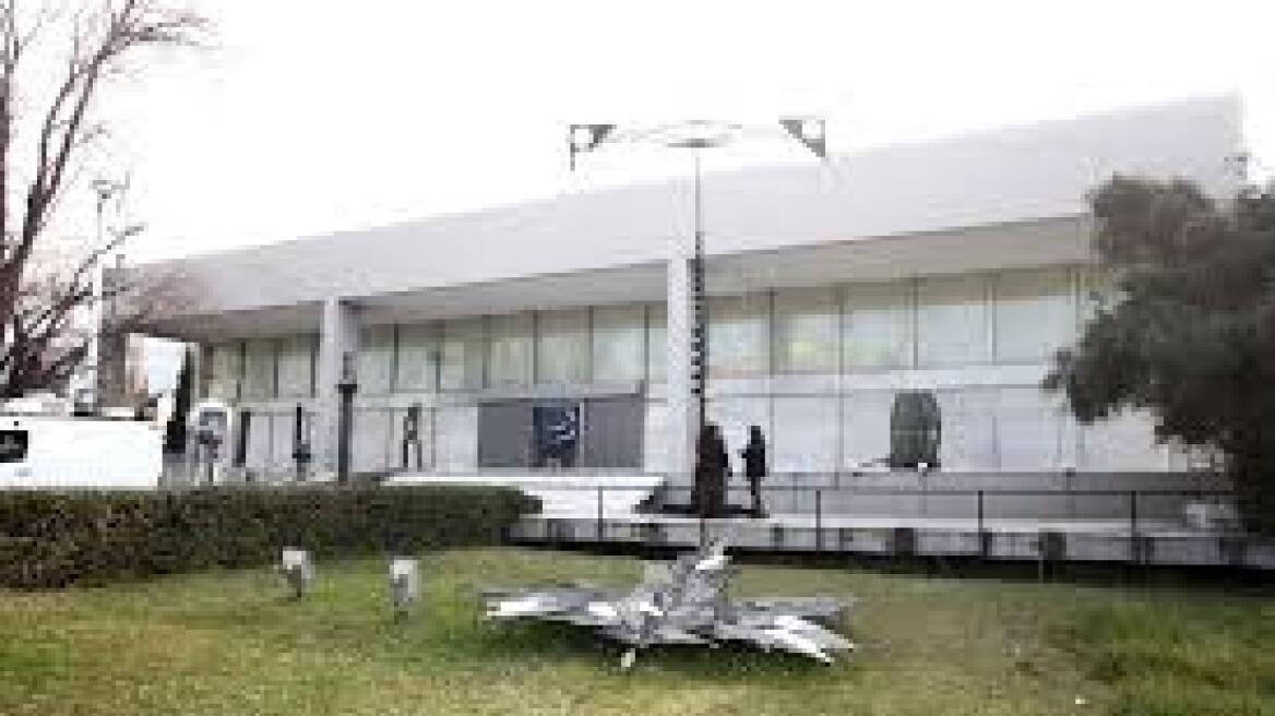 Συνεχίζουν την αποχή-απεργία οι αρχαιοφύλακες στην Εθνική Πινακοθήκη