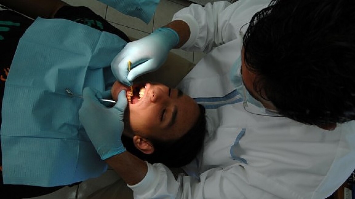 Κύπρος: Κύκλωμα πλαστών πτυχίων οδοντιατρικής ανάκάλυψε η αστυνομία