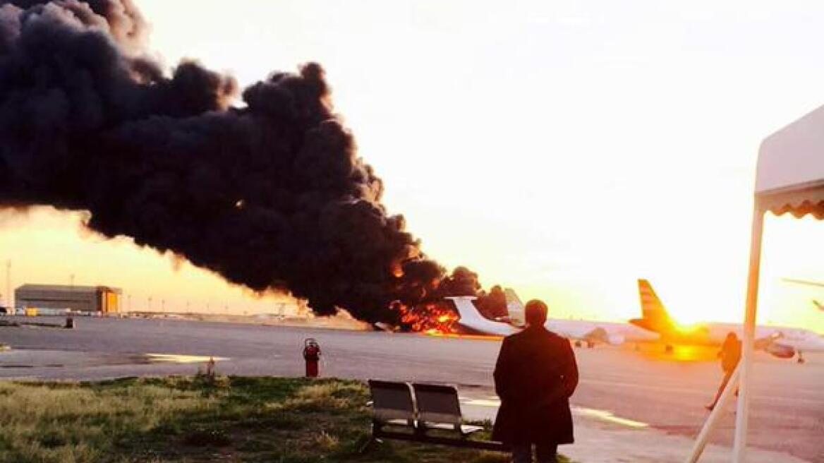 Λιβύη: Από αέρος επιδρομές στο μόνο αεροδρόμιο σε λειτουργία στην Τρίπολη