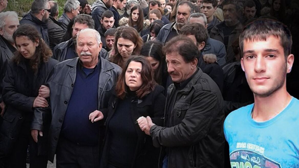 Οι γονείς του Βαγγέλη ζητούν από όλους σιωπή τις πρώτες ημέρες του πένθους