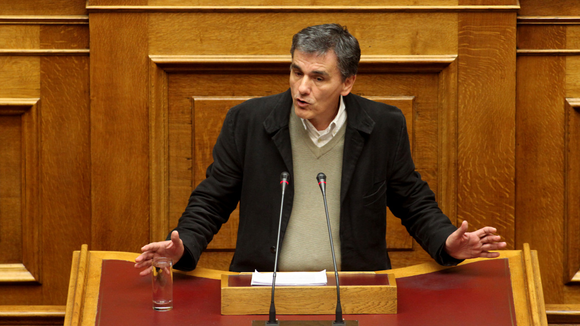Σύγχυση με τις δηλώσεις Τσακαλώτου για "ρήξη" και "δημιουργία ασάφειας στους εταίρους"