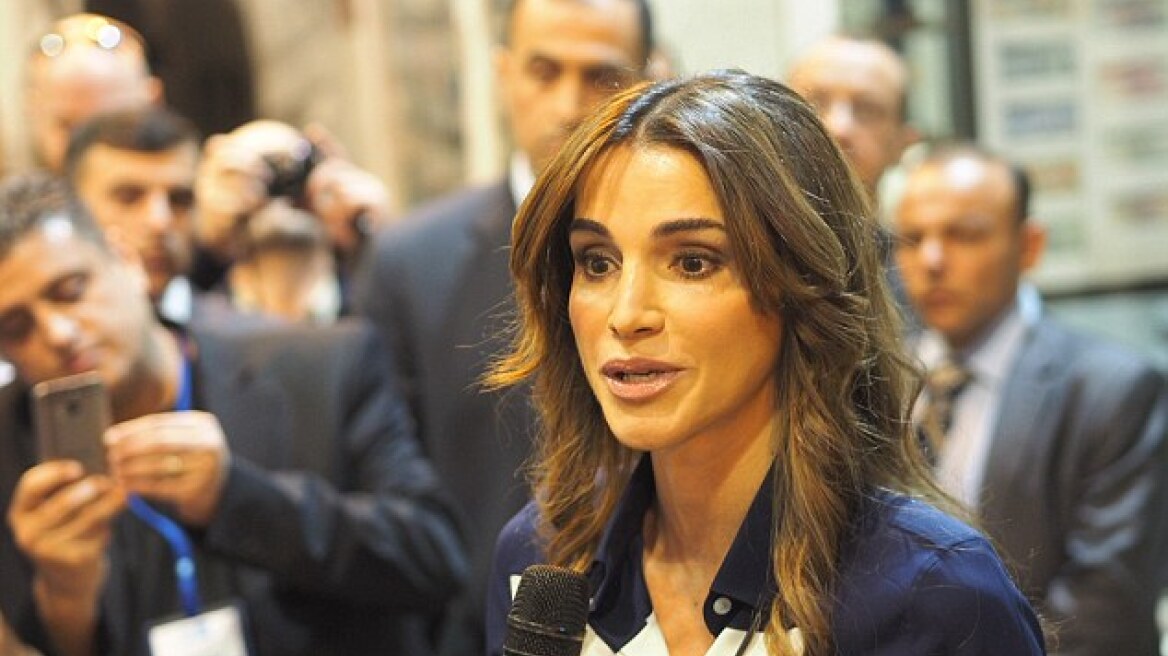 Η βασίλισσα Ράνια της Ιορδανίας καλεί τους τουρίστες να μη φοβούνται τους τζιχαντιστές