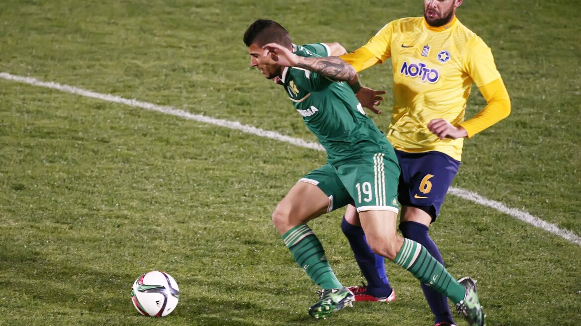 «Μάτια» Σαμπντόρια για Καρέλη