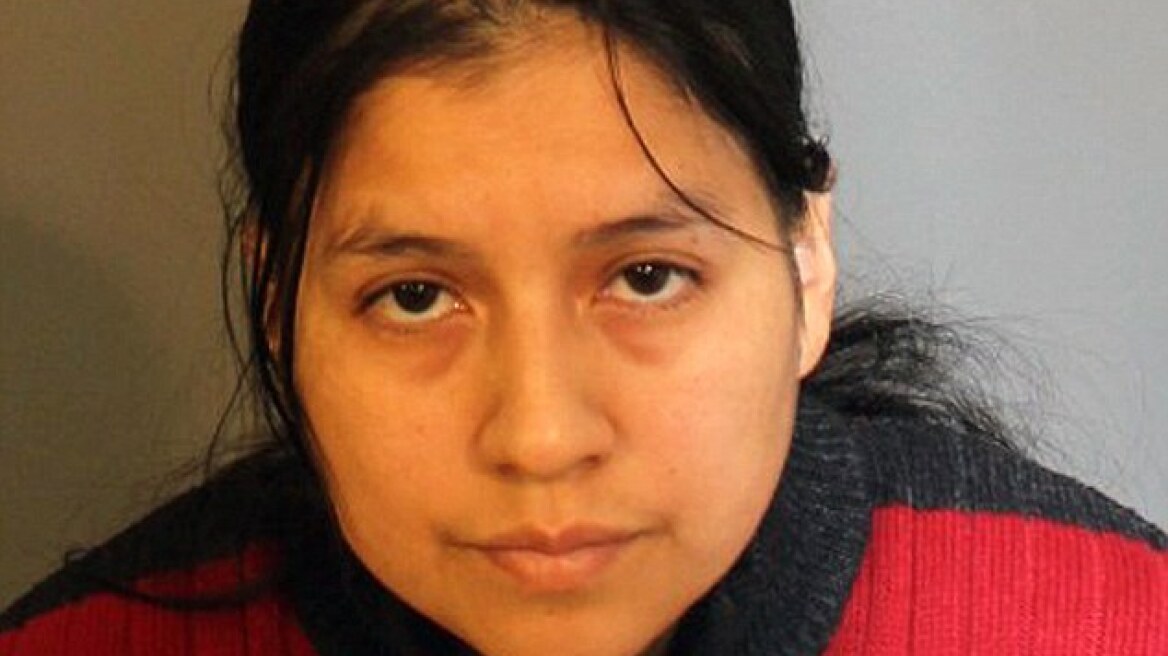 Φρίκη: Νταντά χτύπησε και έκαψε στα χέρια και τα πόδια 3χρονη 