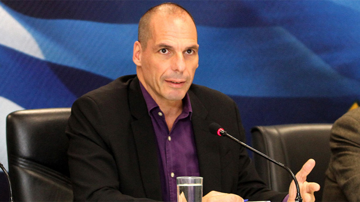 Έτοιμη για υποχωρήσεις σε ιδιωτικοποιήσεις και εργασιακά η κυβέρνηση