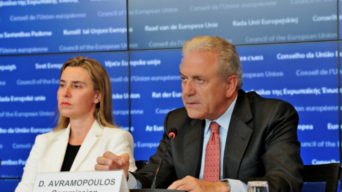 Αβραμόπουλος: Τα δέκα σημεία της Ευρωπαϊκής Ατζέντας για το μεταναστευτικό 