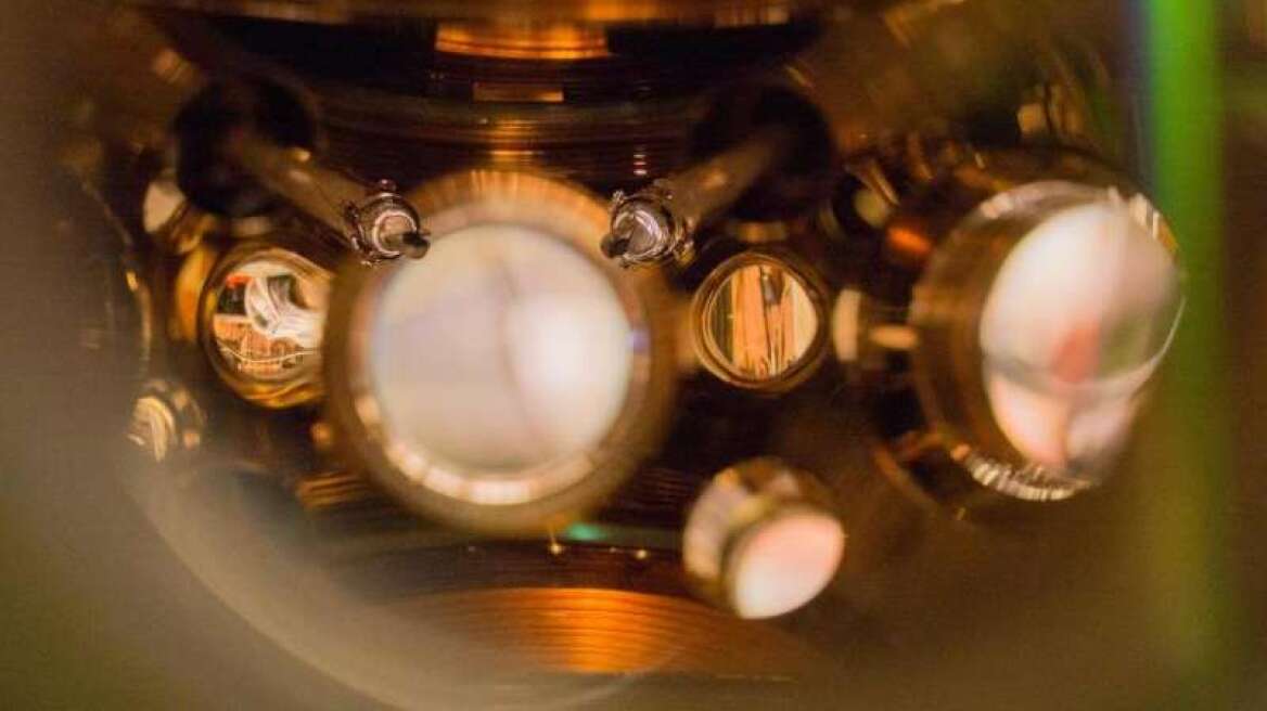 Νέο ρεκόρ ακρίβειας από ατομικό ρολόι: Δεν χάνει ούτε δευτερόλεπτο στα 15 δισεκατομμύρια χρόνια