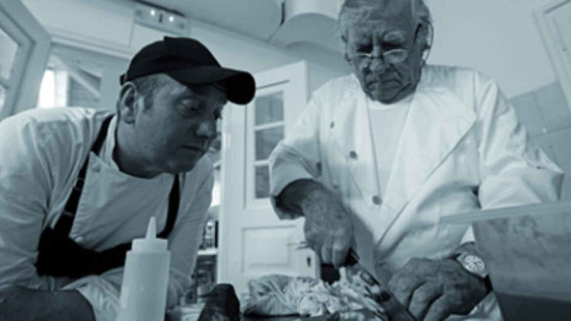 Έκτορας Μποτρίνι: Ο σεφ που σάρωσε τα βραβεία στους Χρυσούς Σκούφους