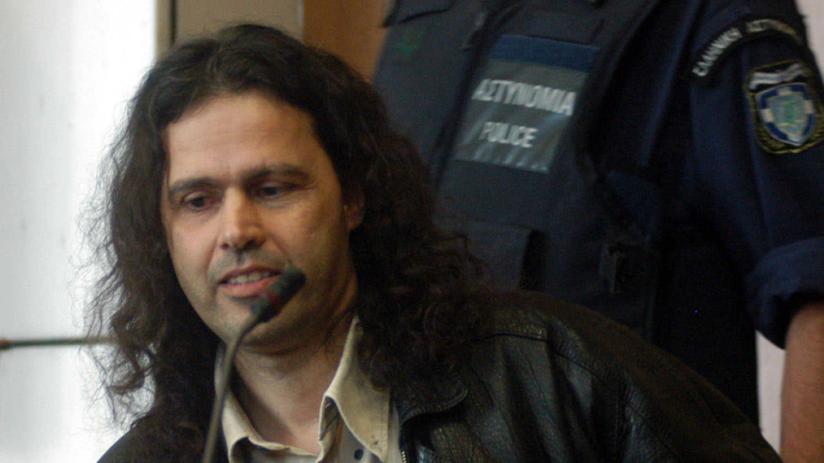 Δεν υπάρχουν «βραχιολάκια» για να φορέσει ο Σάββας Ξηρός γράφουν τα «Νέα»!