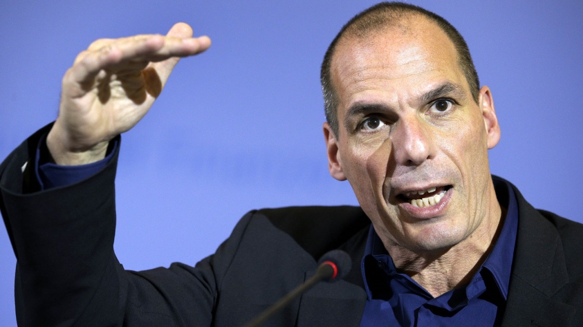 Βαρουφάκης: Αντιμετωπίζουμε πραξικόπημα, όχι με τανκς όπως το 1967, αλλά μέσω τραπεζών