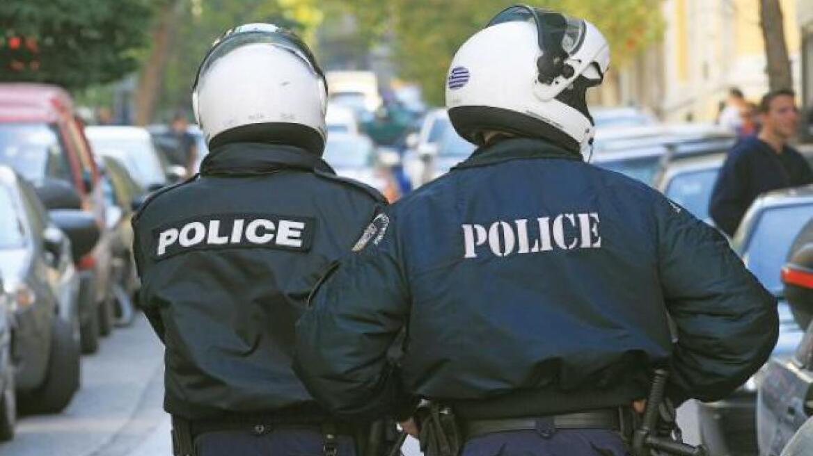 Βέροια: Πατέρας παρέδωσε ναρκωτικά στον κρατούμενο γιο του!