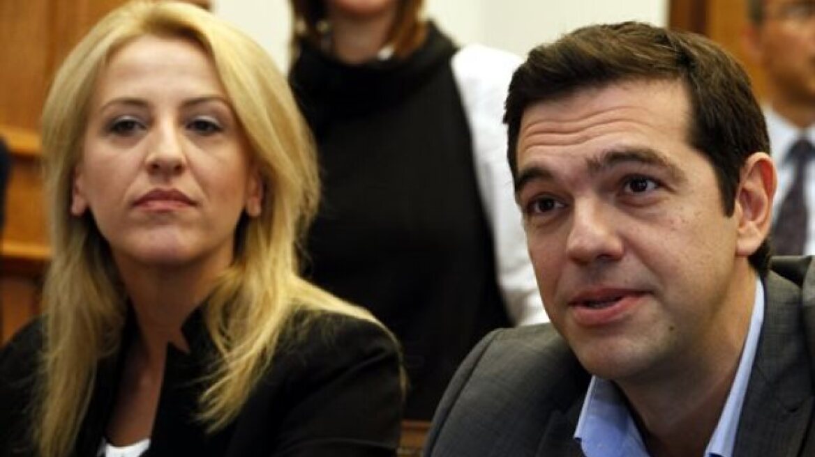 Ο πρωθυπουργός βλέπει την Ρένα Δούρου για τα ταμειακά διαθέσιμα 