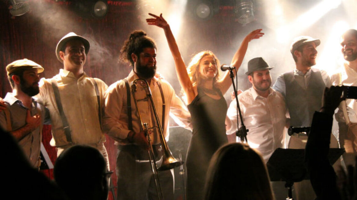 Μια στιγμή φως... στον Πειραιά