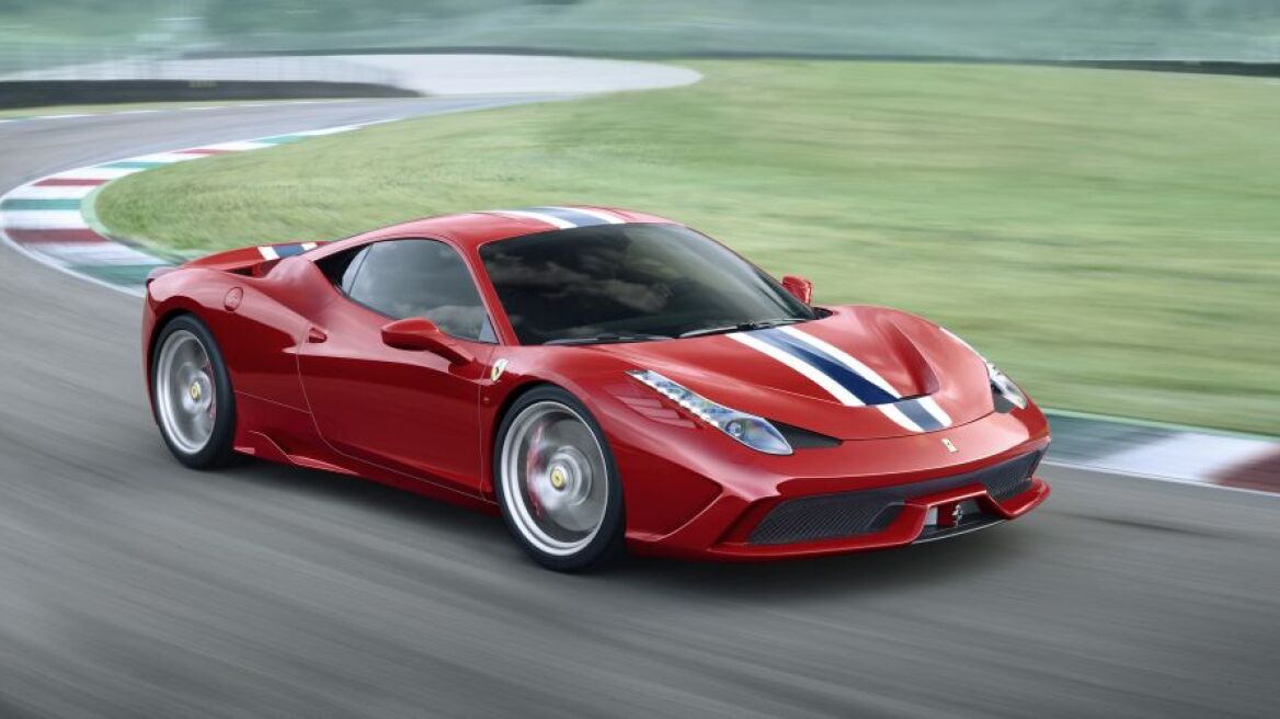 Παρουσιαστής αγόρασε Ferrari 458 Speciale και έμεινε άνεργος