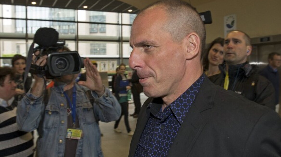 Είδε και τον Μακρόν ο Βαρουφάκης: «Αναζητούμε από κοινού τεχνικές λύσεις»