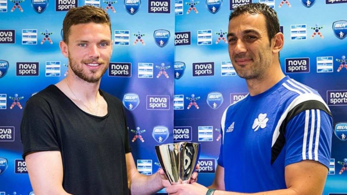 Μπεργκ: «Αλλάζω κάθε προσωπικό βραβείο για τίτλους»