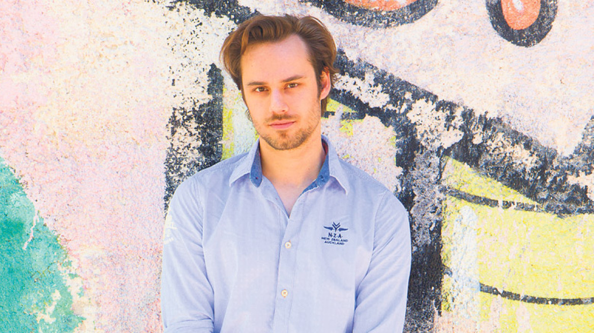 Δημήτρης Γκουτζαμάνης: «Οι Ελληνες ηθοποιοί είμαστε λοκατζήδες»