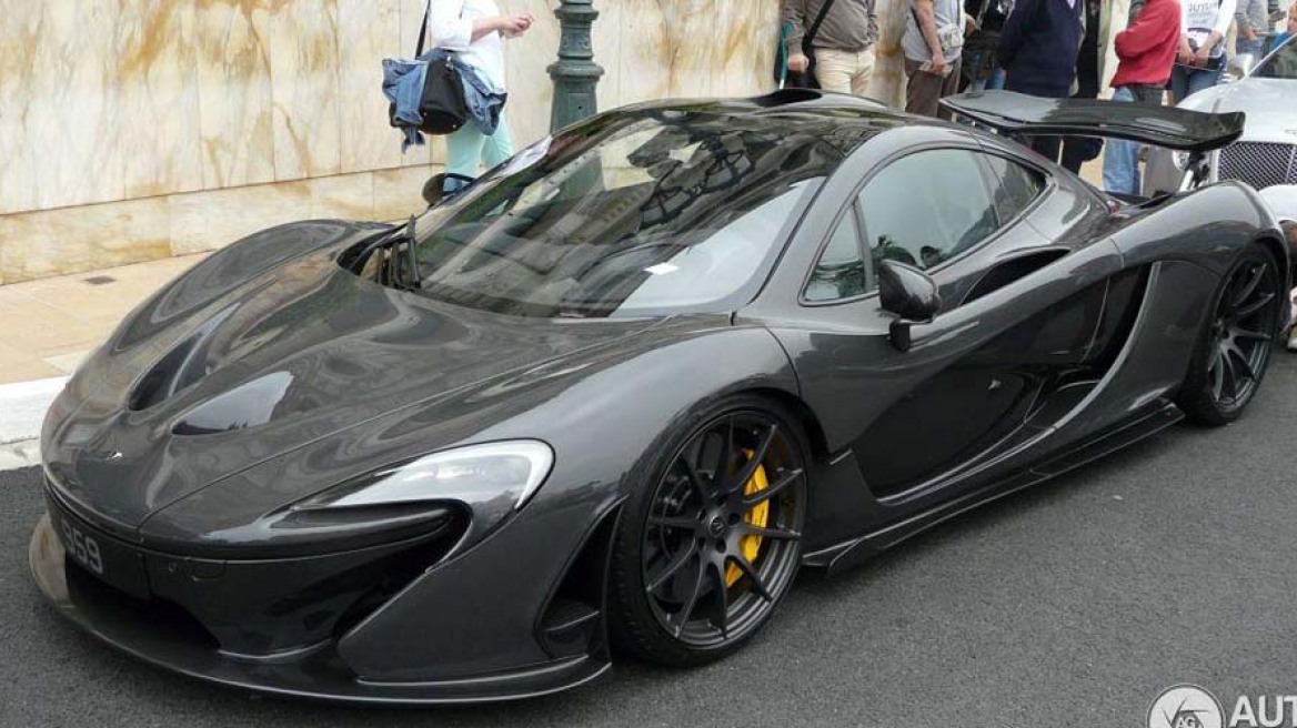 Σε ποιον ανήκει αυτή η εντυπωσιακή μαύρη McLaren P1;