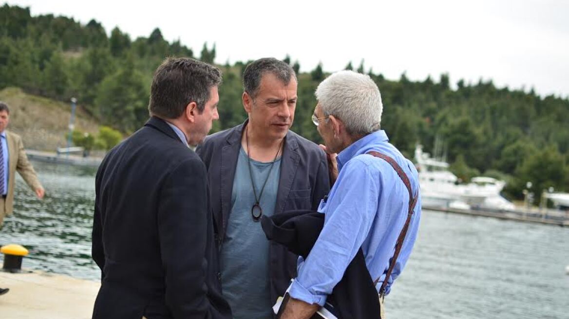 Τι συζήτησαν Θεοδωράκης-Καμίνης- Μπουτάρης στη Χαλκιδική;