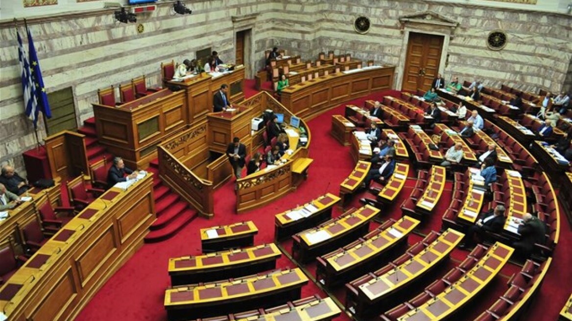 Παιδεία: Ψηφίζεται το σχέδιο νόμου για το εξεταστικό, τα στελέχη εκπαίδευσης και τους «αιώνιους» φοιτητές