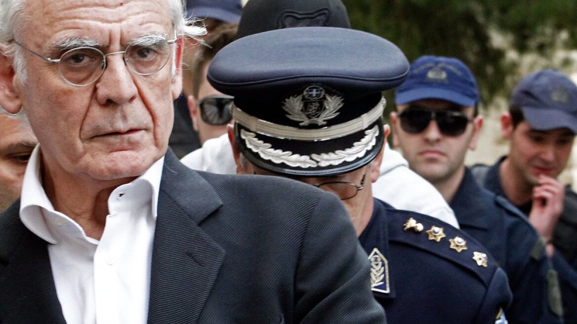 Πώς Σημίτης-Βενιζέλος «έκαψαν» τον Τσοχατζόπουλο για τα εξοπλιστικά