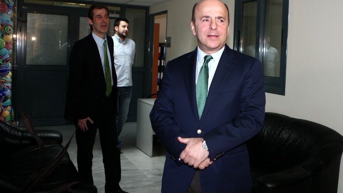 Αλαφούζος: «Σκεφτόμαστε να μην κατέβουμε στο πρωτάθλημα»