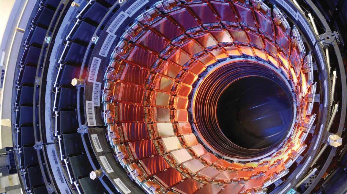 CERN: Τα πειράματα αποκαλύπτουν νέα σπάνια διάσπαση σωματιδίου