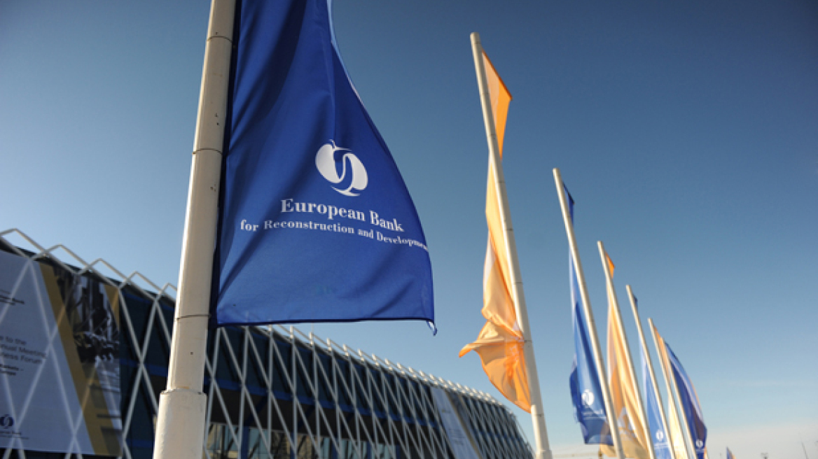 Συμφωνία 500 εκατ. ευρώ με την Ευρωπαϊκή Τράπεζα Ανασυγκρότησης για μικρομεσαίες επιχειρήσεις 