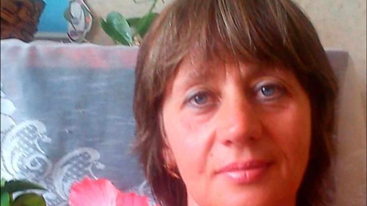  Προσοχή, σκληρές εικόνες: Αρκούδα επιτέθηκε σε γυναίκα και την έθαψε για... να την φάει αργότερα!