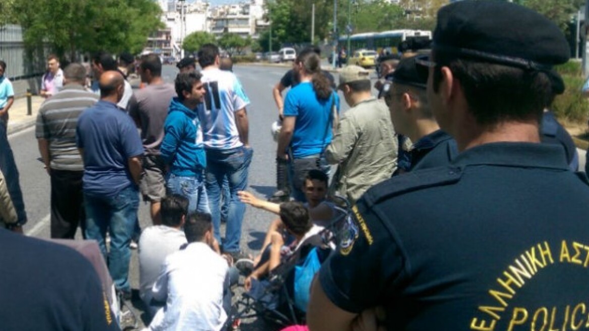 Διαμαρτυρία Σύρων προσφύγων στην Κατεχάκη    