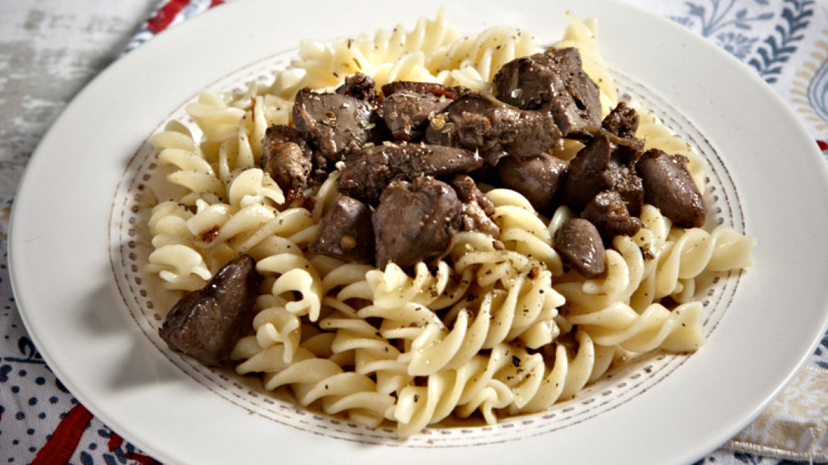 Συκωτάκια πουλιών με γλυκό κρασί